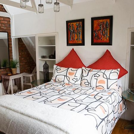 Honeysuckle Clarens Hotell Eksteriør bilde