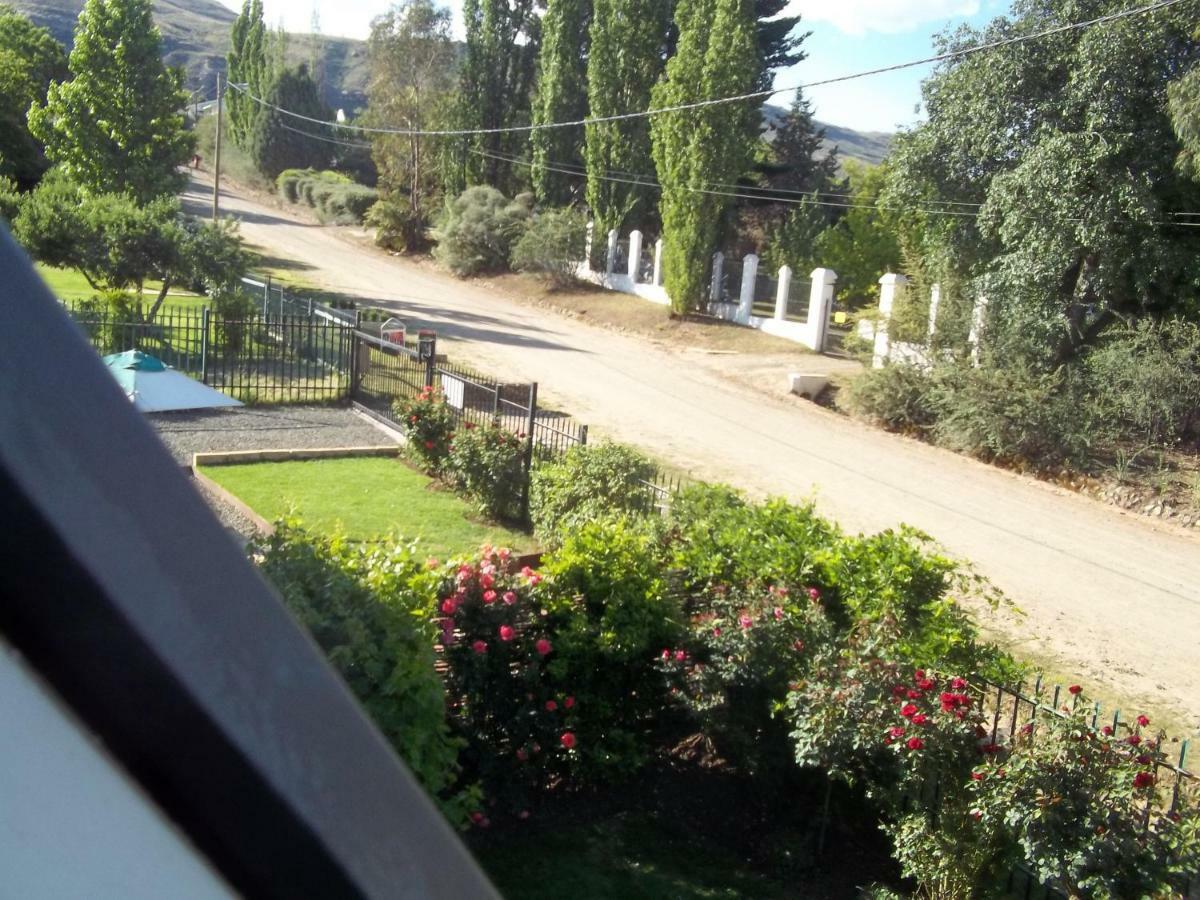 Honeysuckle Clarens Hotell Eksteriør bilde